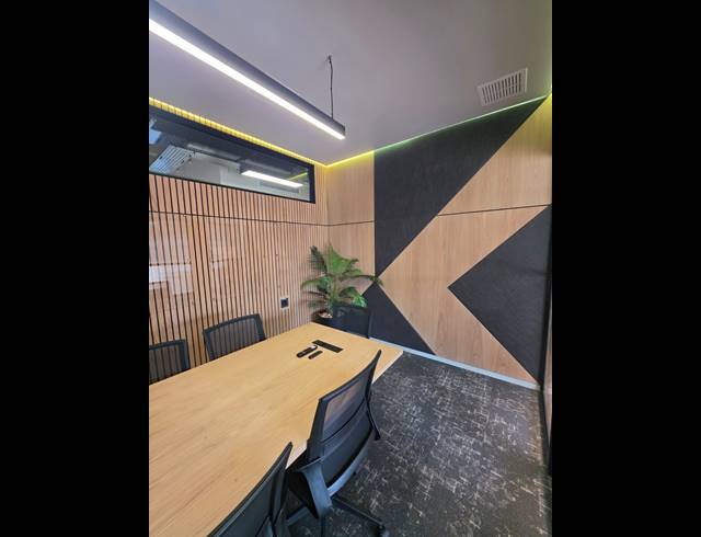 115M² OFFICE TO LET IN BALLITO DISTRICT